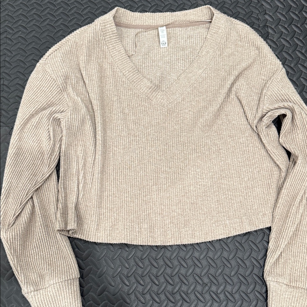 Alo Tan Ribbed Knit Set - Picture 6 of 7